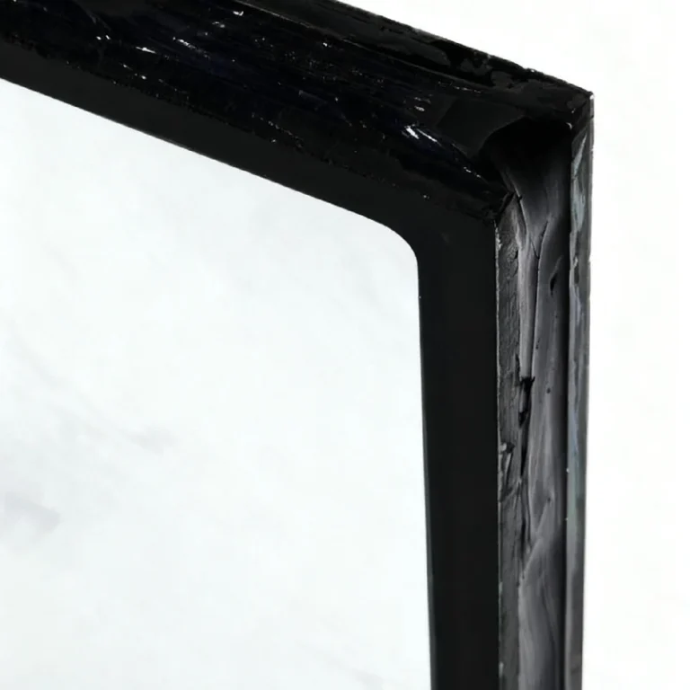 20mm double glazed unit – edge close-up